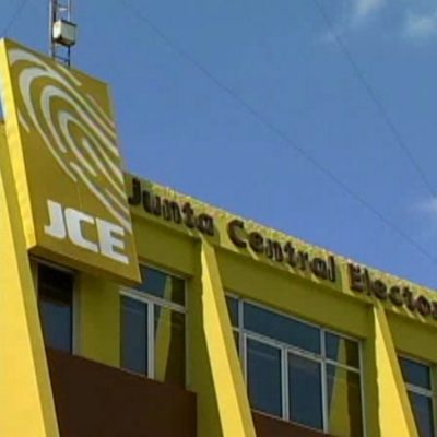 JCE ordena retiro inmediato de toda propaganda que promueva alguna candidatura de elecciones presidenciales y congresuales