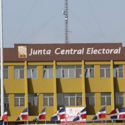 JCE informa cambios de 359 recintos electorales son procedimientos ordinarios realizados por las Juntas Electorales con la participación de los partidos políticos; invita a ciudadanos a usar aplicación “Verificate” para confirmar sus recintos