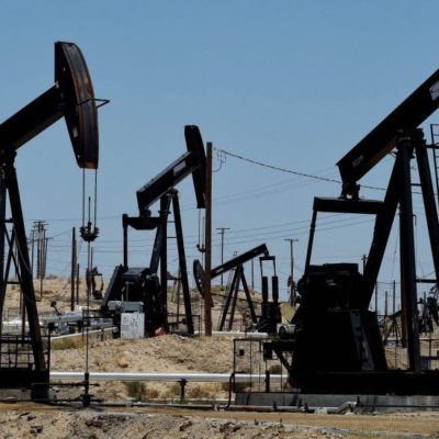 Petróleo de Texas rebota y abre con alza del 5,50 % hasta 33,20 dólares barril