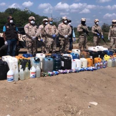 Autoridades incautan miles de litros de clerén tras muerte de varias personas