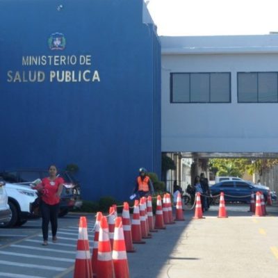 Ministro de Salud anuncia la habilitación de dos nuevos laboratorios para prueba COVID-19