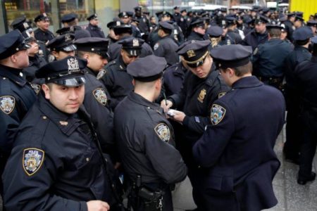 La mayoría en EEUU se opone a retirar la financiación a la Policía