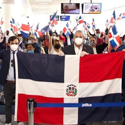 Al menos 2,000 dominicanos fueron repatriados a través del consulado dominicano en NY