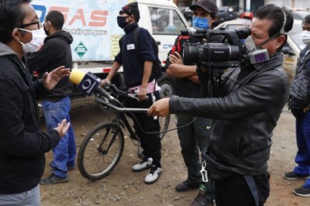 Muertes por el COVID-19 revelan la cruda realidad del periodismo peruano