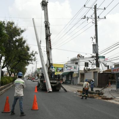 EDE Este informa avería en poste impactado por vehículo provoca interrupción a sectores Sto. Dgo. Este