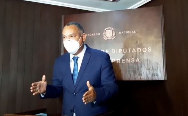Diputado Alexis Jiménez afirma son ilegal multas de Salud Public