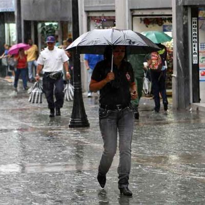 Meteorológica pronostica chubascos aislados para hoy domingo