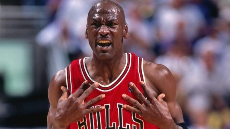 Ponen el libertad a uno de los asesinos del padre de Michael Jordan