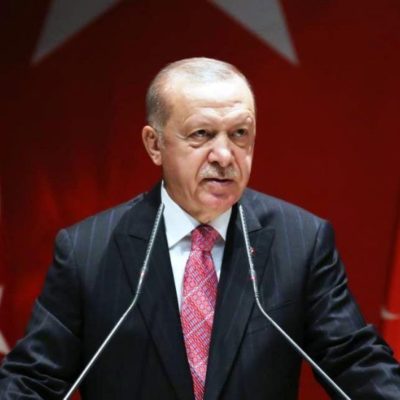 Erdogan apela al “diálogo” para resolver tensiones en Mediterráneo oriental