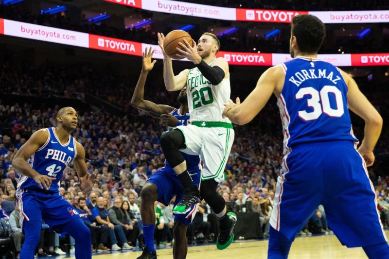 Boston Celtics avanzó a la segunda ronda de los playoff tras derrotar a Filadelfia