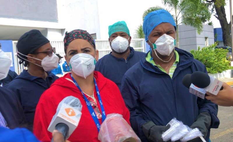 Hospital Moscoso Puello: sin camas para covid-19 y escasez de insumos médicos