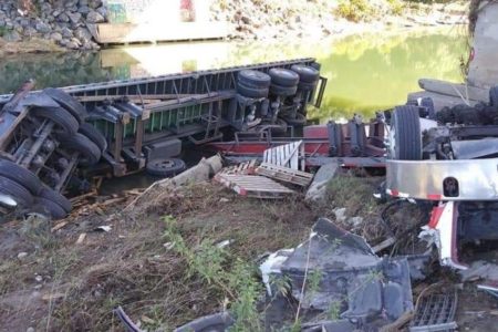 Al menos tres fallecidos en accidente de tránsito en Circunvalación de SD