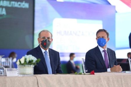 Danilo Medina encabeza acto de inauguración del centro penitenciario La Victoria