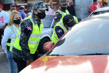 INTRANT supervisa cumplimiento de distanciamiento en transporte público