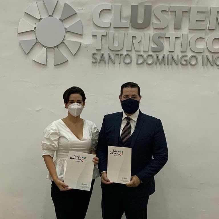 Clúster Turístico y Clúster de Salud de Santo Domingofirman alianza para fortalecer las capacidades del destino