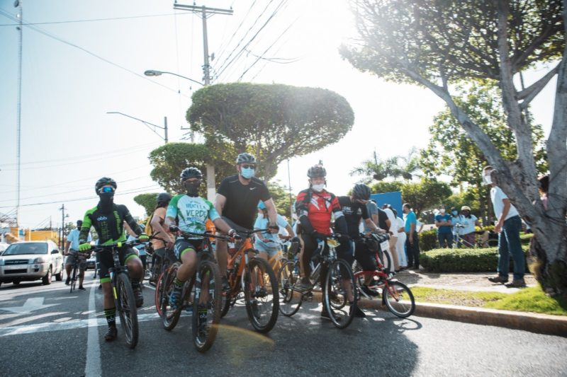 Alcaldesa Carolina Mejía inauguró extensión ciclovía; declaró 7 Días sin autos Avenida de La Salud.