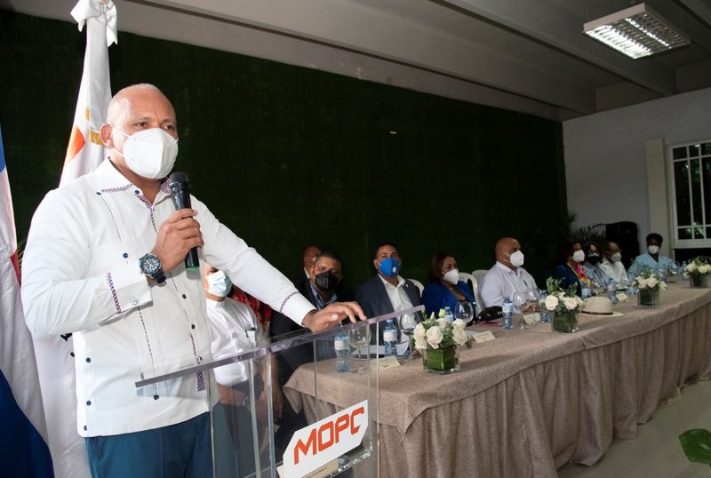 Programa del MOPC crea más de 300 empleos directos en Monte Plata
