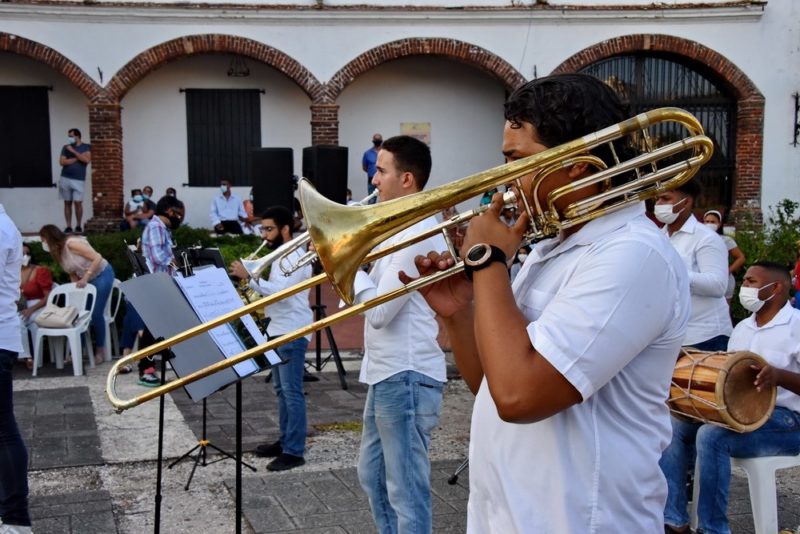 Sinfonía Callejera lleva música y alegría al parque Mirador Sur y a la Plaza España