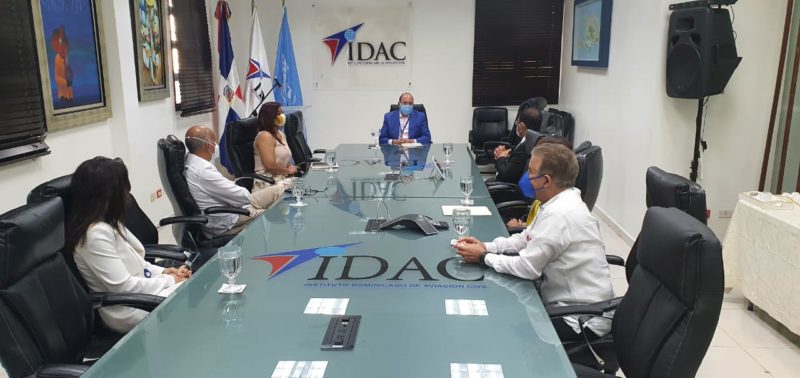 IDAC y ADOMPRETUR acuerdan fortalecer colaboración institucional y afianzar planes de capacitación