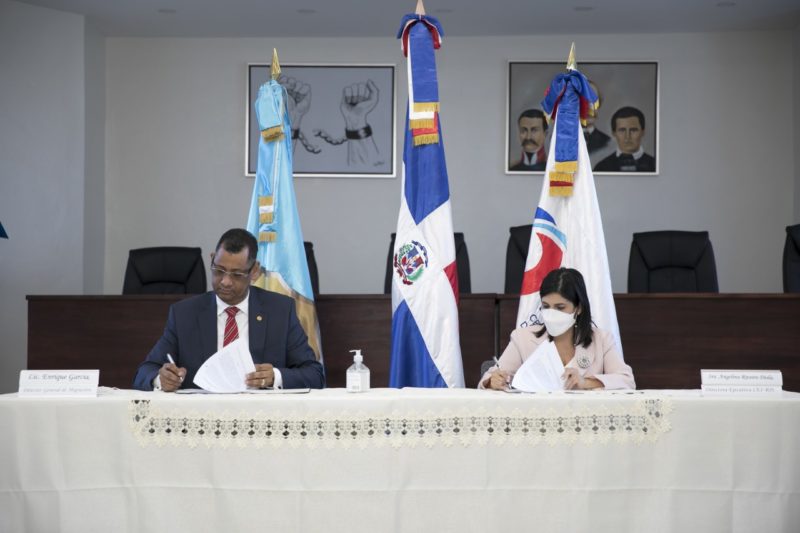 PRODOMINICANA y La  Dirección General de Migración firman acuerdo de cooperación interinstitucional