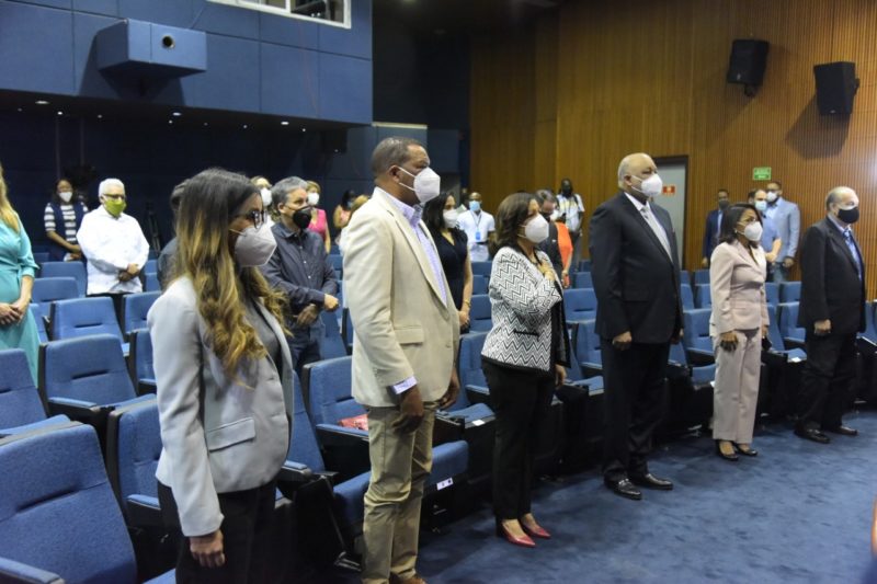 Política de Inclusión sin precedentes en la educación de RD