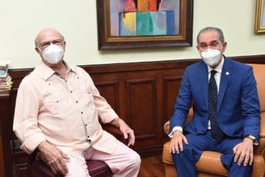 Ex presidente Hipólito Mejía se reúne con Ministro del MESCYT, doctor Franklin García Fermín