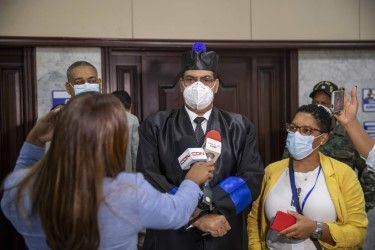Jueza aplaza, a pedido de la defensa, audiencia preliminar a los encartados de la red de El Abusador