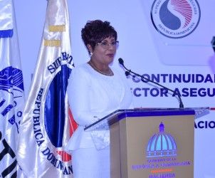 Jojefa castillo lanza programa continuidad de negocios del sector asegurador