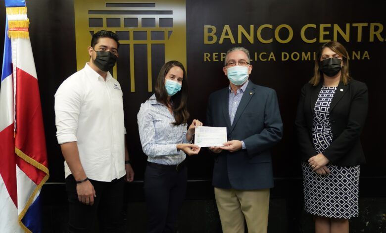 Voluntariado Bancentraliano dona RD$300,000 a cuatro fundaciones en el Primer Maratón de la Esperanza