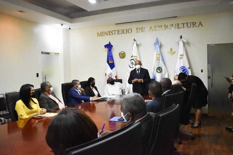 DIGERA y el IAD firman convenio de colaboración interinstitucional
