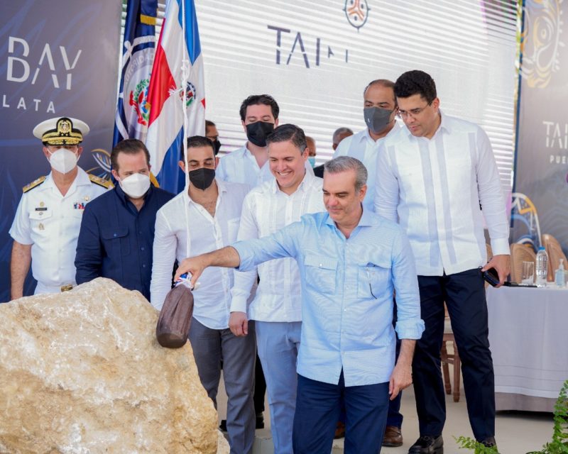 Presidente Luis Abinader inaugura terminal de cruceros Taíno Bay en Puerto Plata