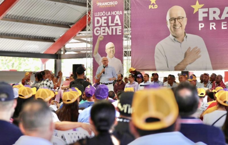 Francisco Domínguez Brito acusa al gobierno de abandonar el campo. Pide relanzar el sector.