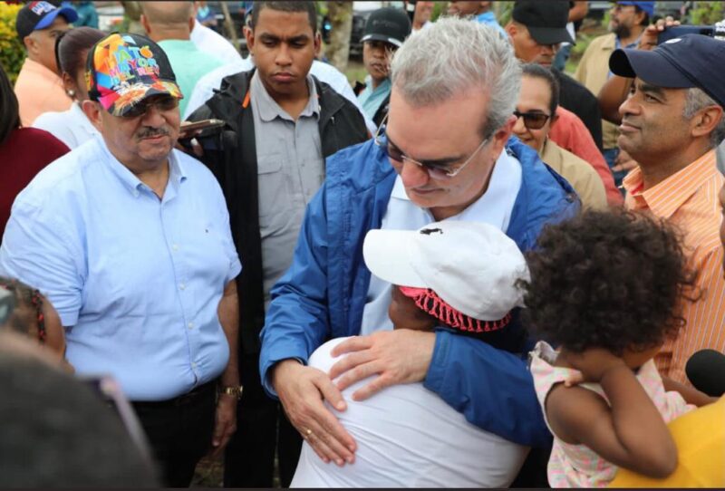 FUNDACION ALEJANDRO ASMAR VALORA CONDICIONES HUMANAS PRESIDENTE ABINADER Y ANUNCIA AYUDAS A DAMNIFICADOS, TRAS FIONA