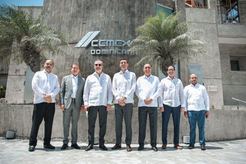 Abinader inaugura Horno de Línea 1 de CEMEX en el marco de sus planes de expansión 