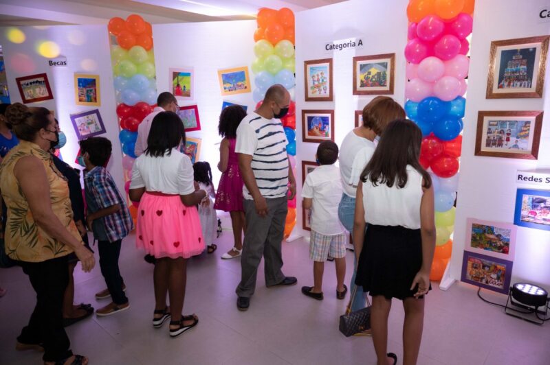 Voluntariado Banreservas convoca concurso de Pintura Infantil Navideño