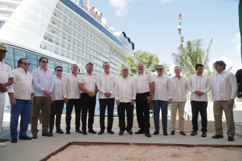 Presidente Luis Abinader encabeza inauguración de ampliación de Romana Cruise Terminal