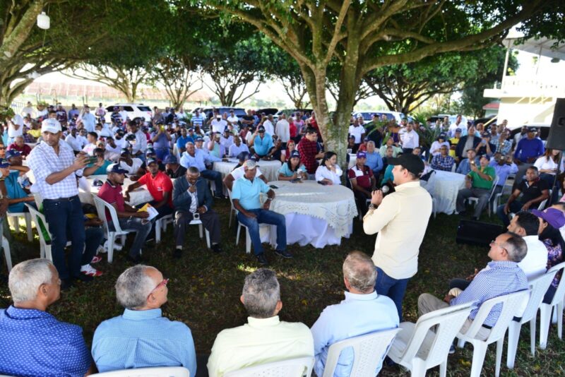 Abel Martínez asegura que hay un pueblo lleno de dignidad que está harto del PRM