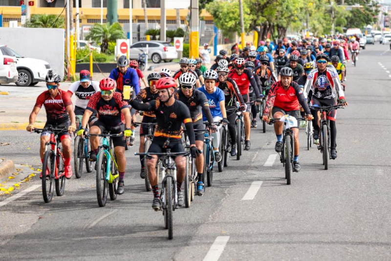 El Gran Santo Domingo se mueve en pedales por el Día Mundial de la Bici