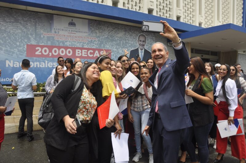 García Fermín sostiene programa Becas Internacionales ejecuta presidente Luis Abinader no tiene precedentes en países de América Latina y El Caribe