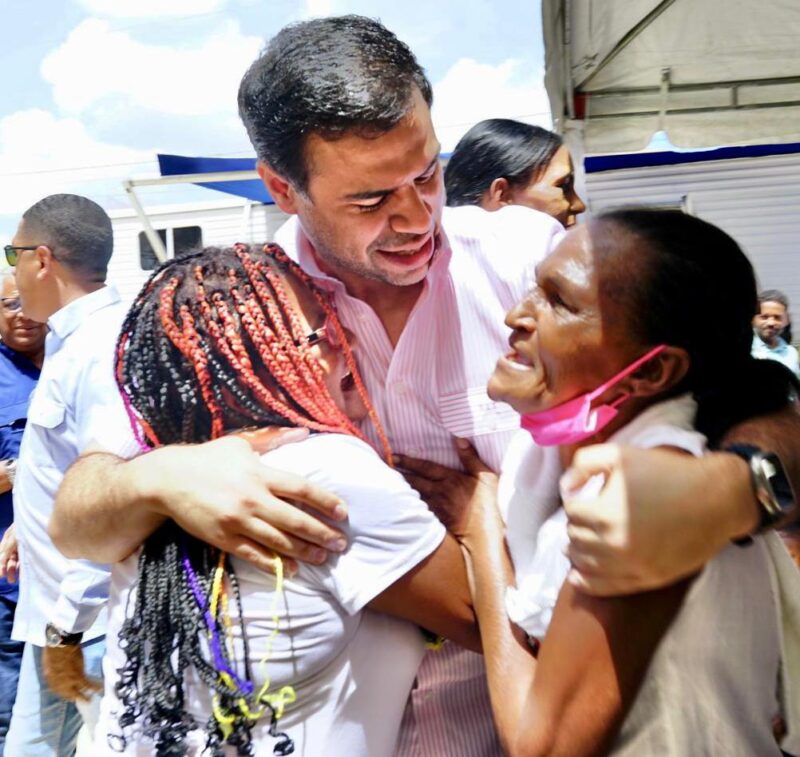 Roberto Ángel afirma acciones sociales de Abinader impactan la vida de miles de personas región Este