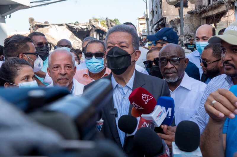 Leonel: Médicos y enfermeras de la Fuerza del Pueblo seguirán apoyando las víctimas de San Cristóbal