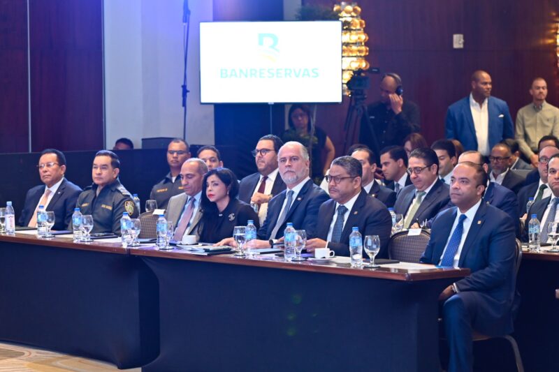 Banreservas realiza Primer Congreso Contra el Lavado de Activos